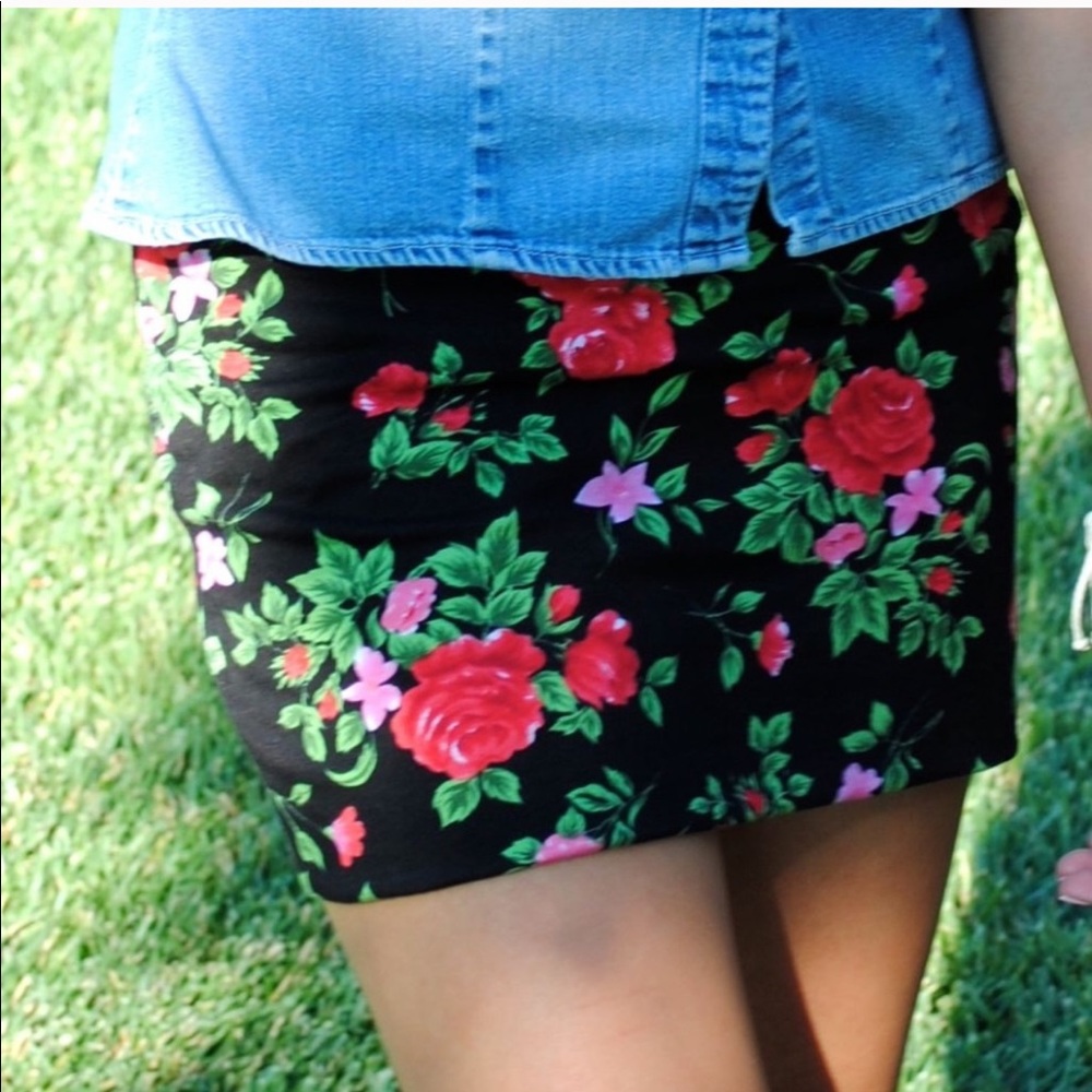 Cotton Spandex Floral Mini Skirt